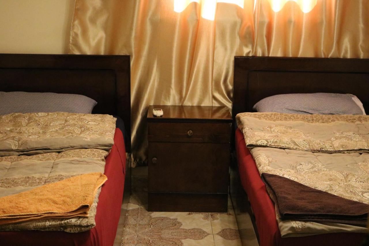 Wake Up! Cairo Hostel Eksteriør billede
